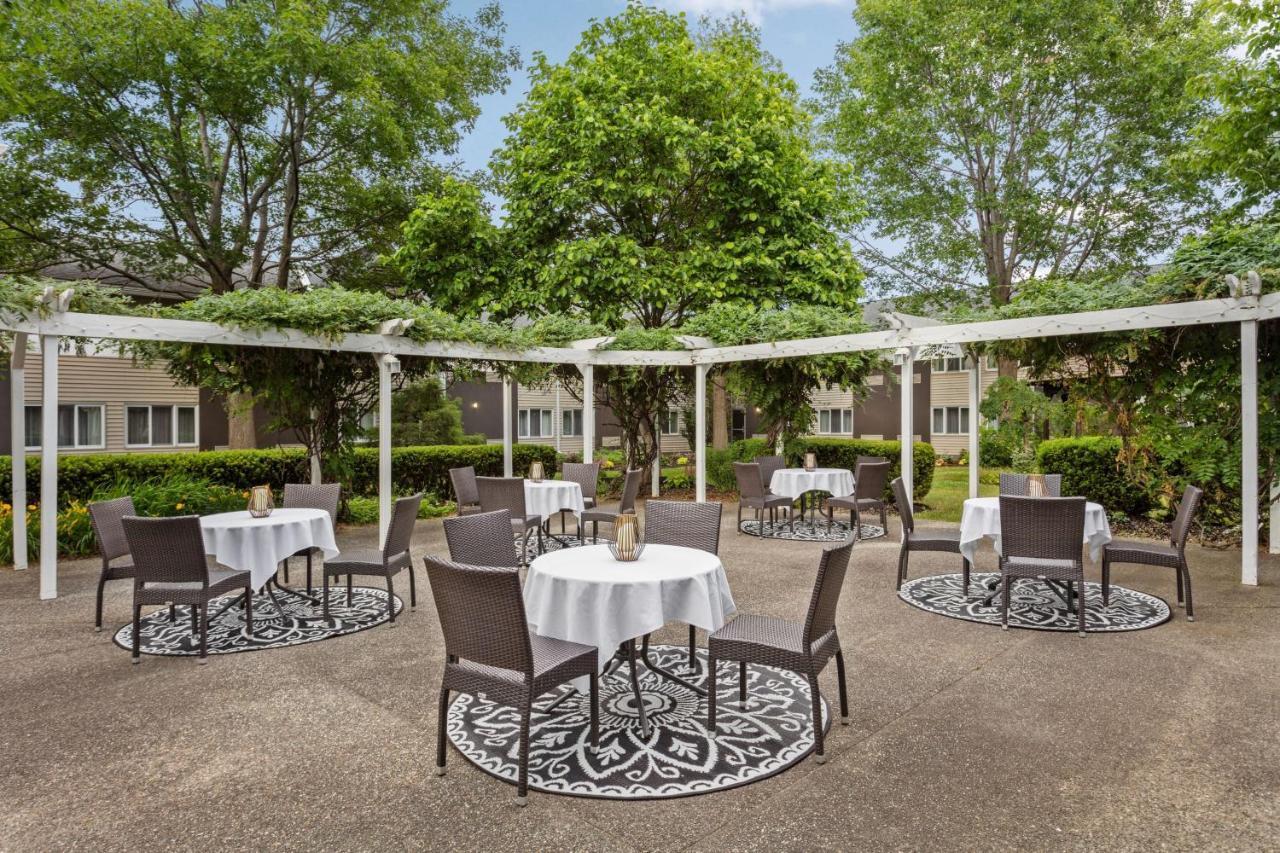 Delta Hotels By Marriott Burlington Luaran gambar